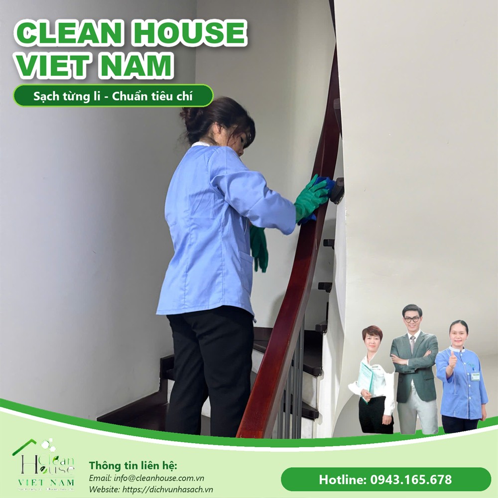 Nhân viên vệ sinh làm việc